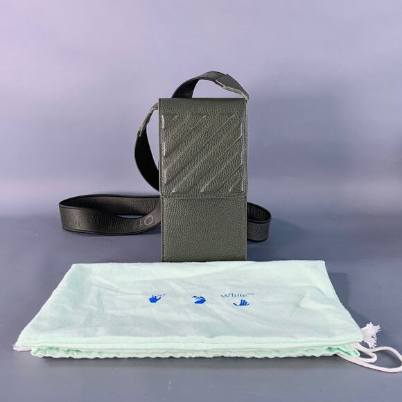 OFF-WHITE One Size Green Olive Embossed Pebble Grain Leather Phone Bag - Picture 10 of 10
